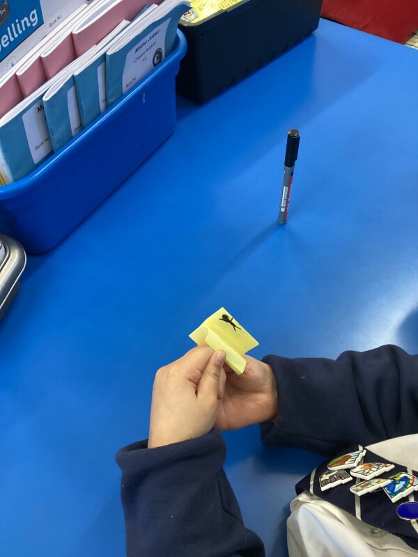 A flipbook animation made by a Y3 child.